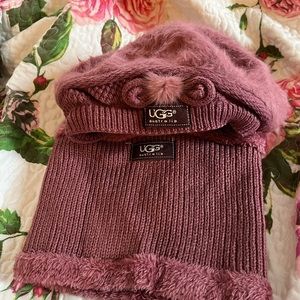 Black hat and scarf set